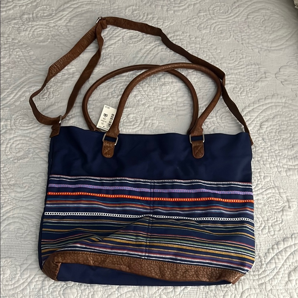 Aeropostale messenger bag